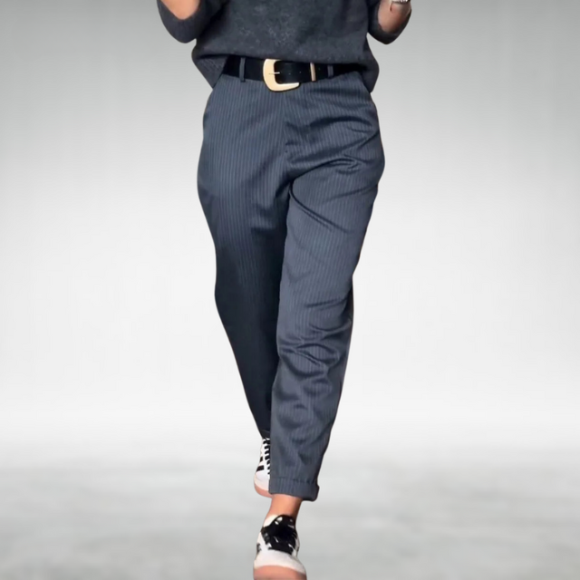 STACY | STYLISCHE MAßGEFERTIGTE HOSE