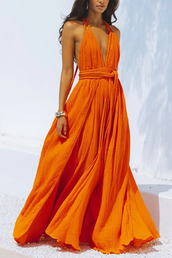 Skye – Drapiertes Maxikleid aus Leinenmischung mit tiefem V-Ausschnitt, Neckholder und rückenfreiem Überzug