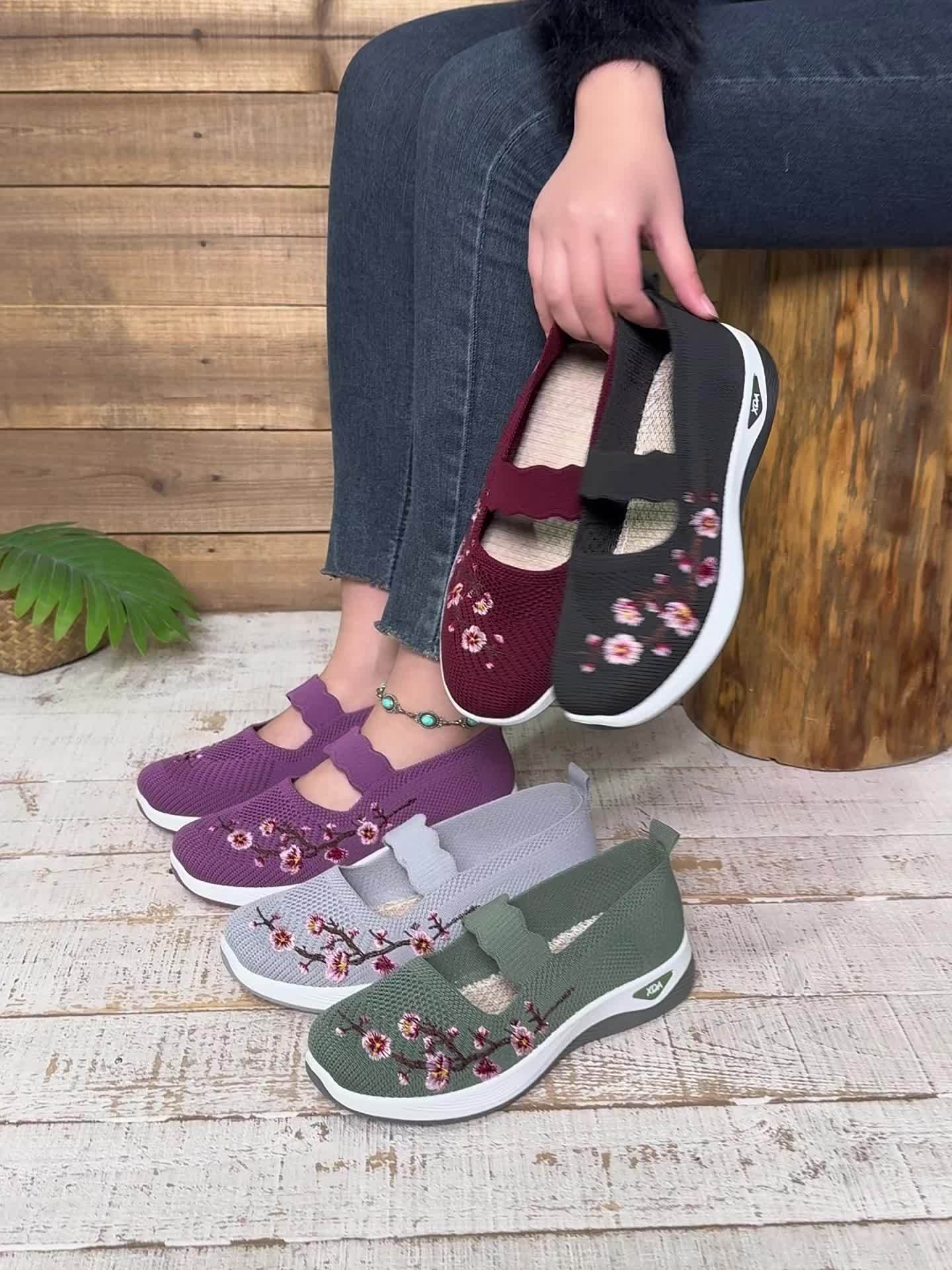 HORTENSIA I LÄSSIGE SLIP-ON TURNSCHUHE