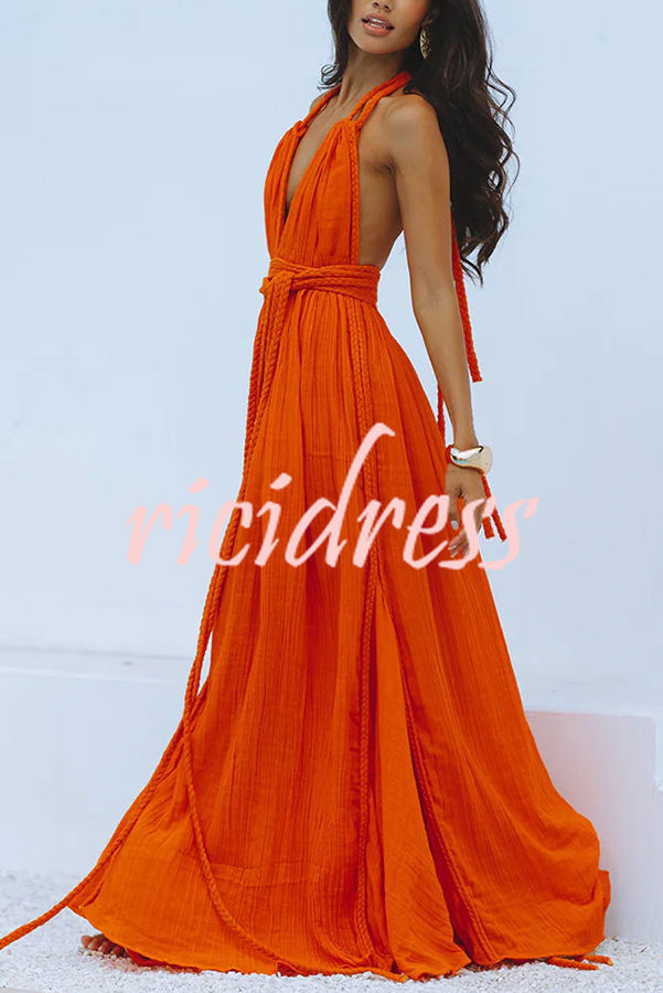 Skye – Drapiertes Maxikleid aus Leinenmischung mit tiefem V-Ausschnitt, Neckholder und rückenfreiem Überzug