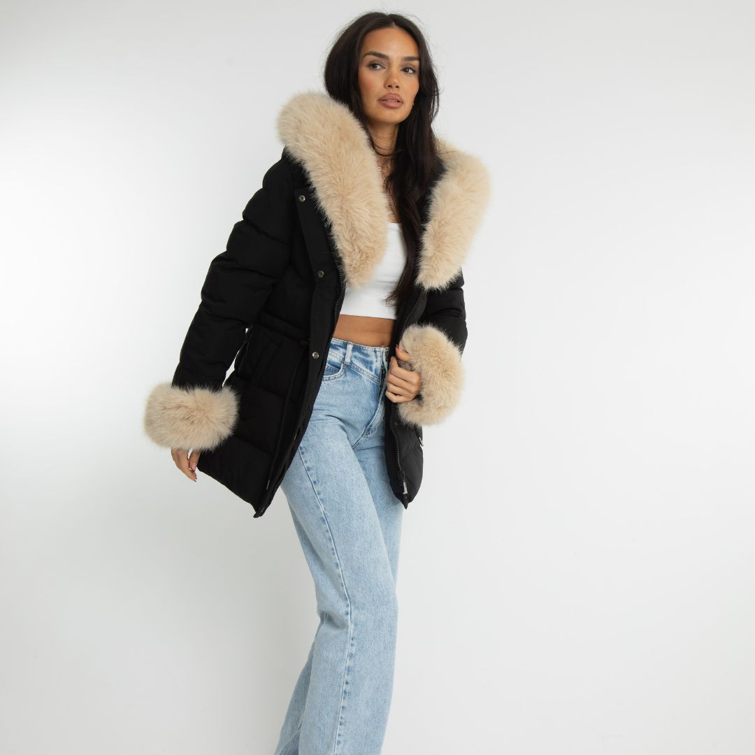 KAROLINA I STYLISCHER WINTERMANTEL