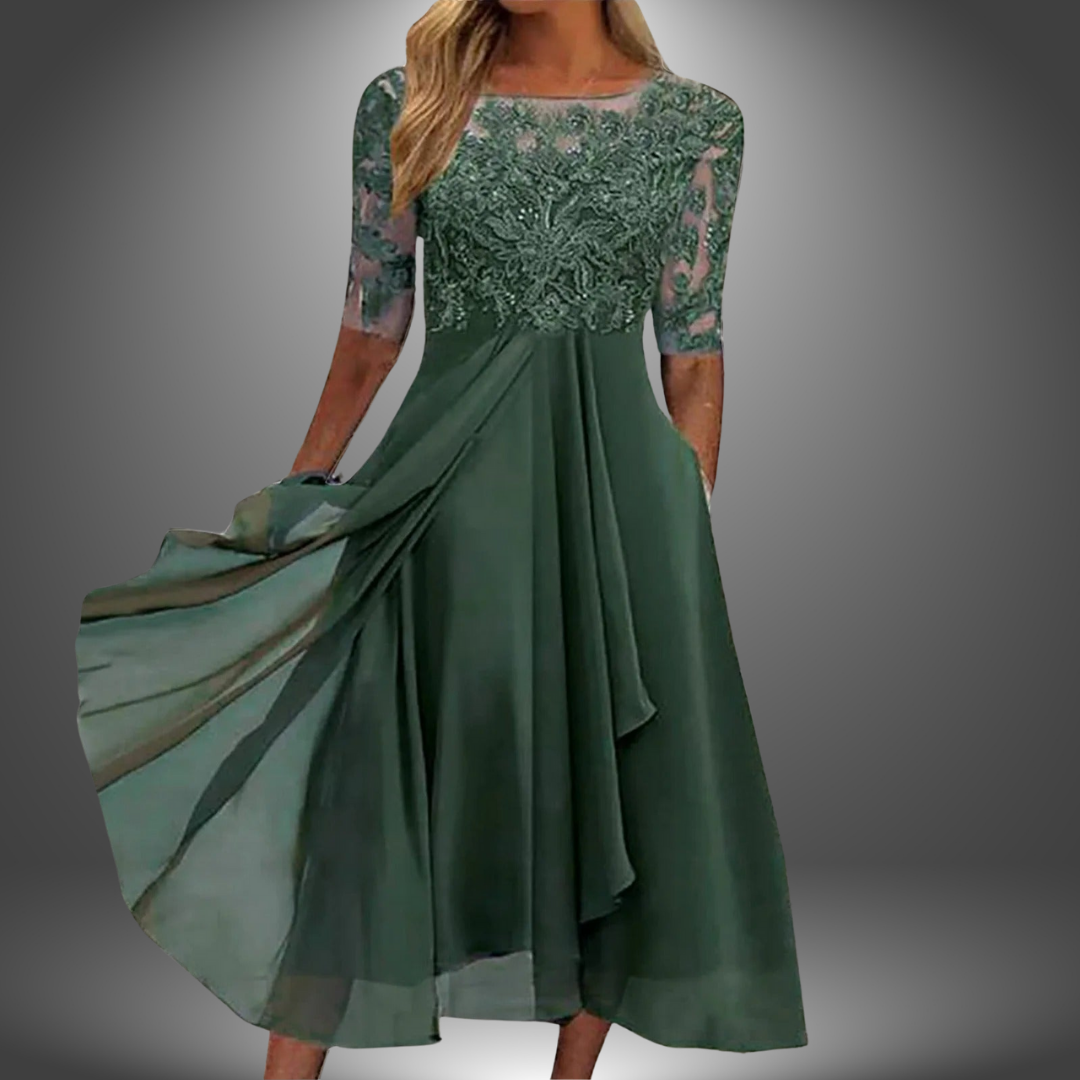 Alisa | Elegantes, handgefertigtes Spitzenkleid