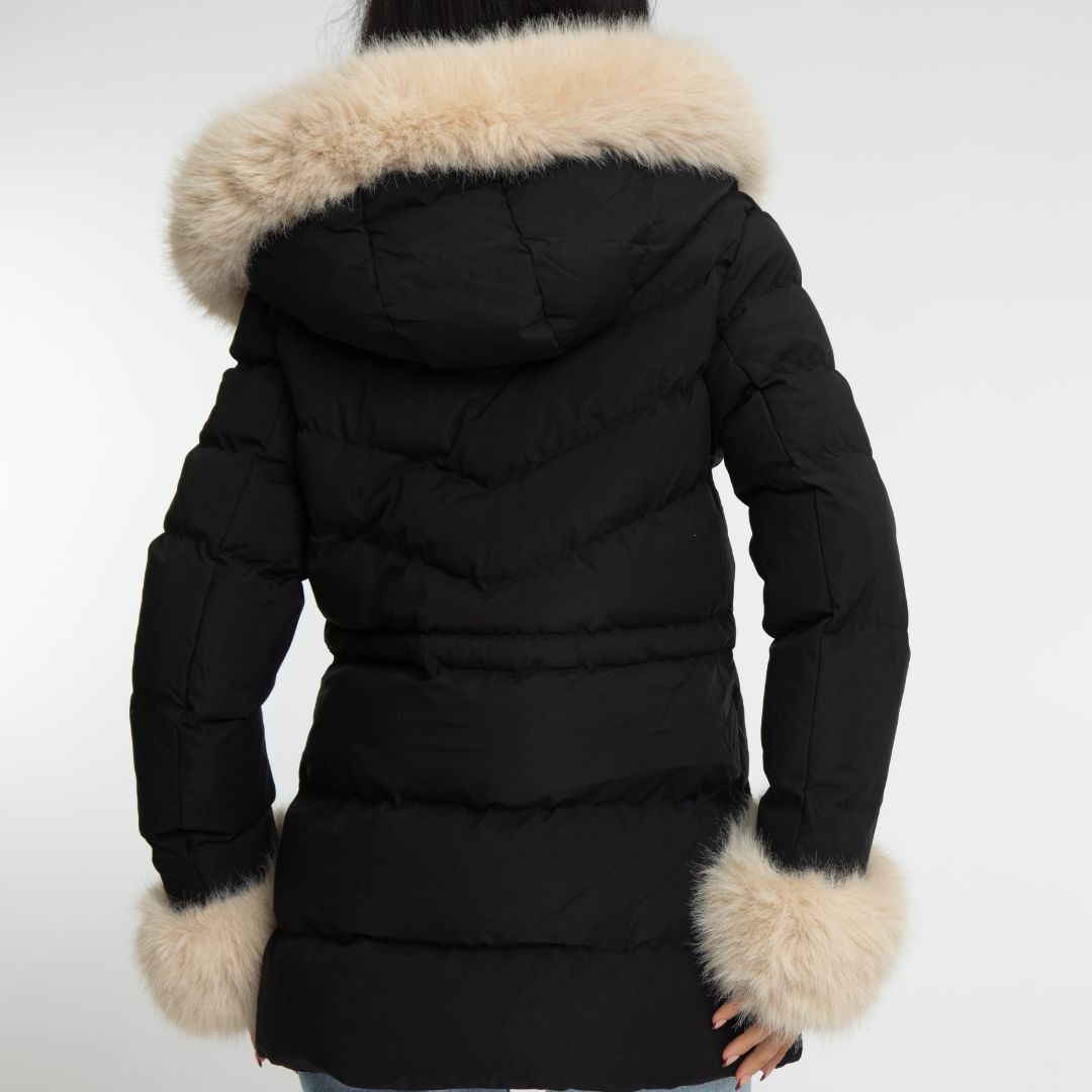 KAROLINA I STYLISCHER WINTERMANTEL