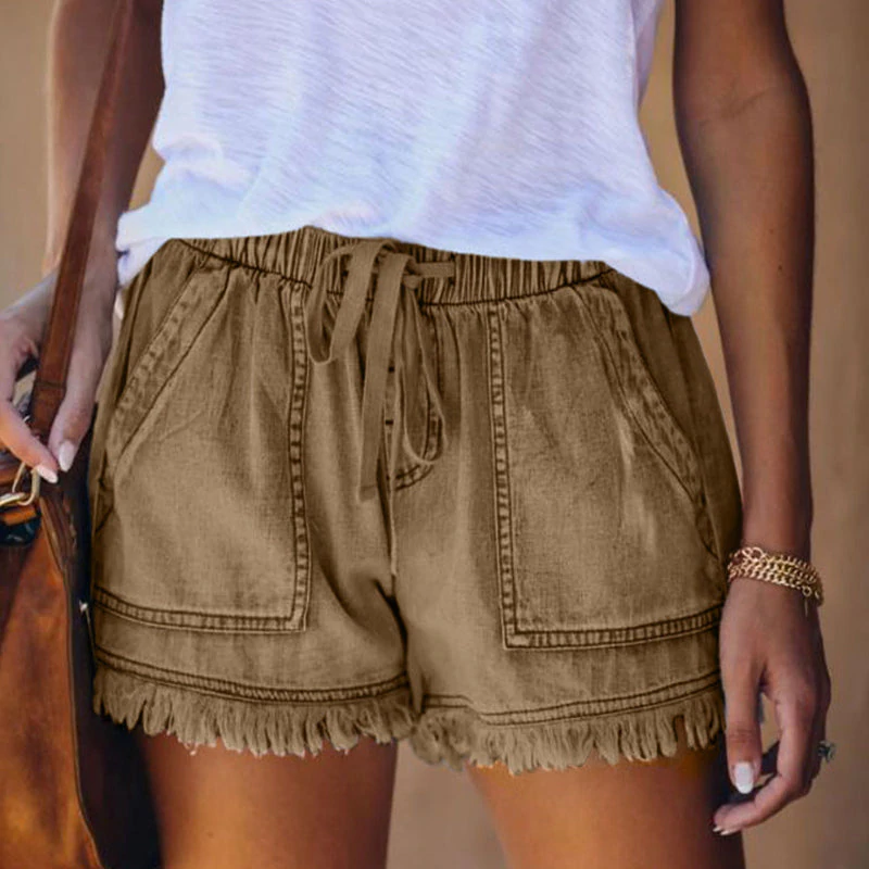 KORDULA I STYLISCHE DENIM KURZHOSE