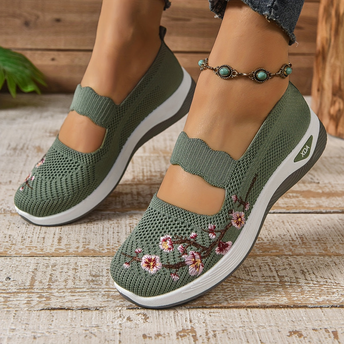 HORTENSIA I LÄSSIGE SLIP-ON TURNSCHUHE