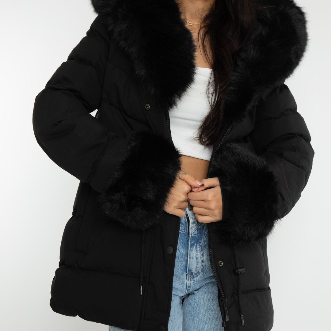 KAROLINA I STYLISCHER WINTERMANTEL