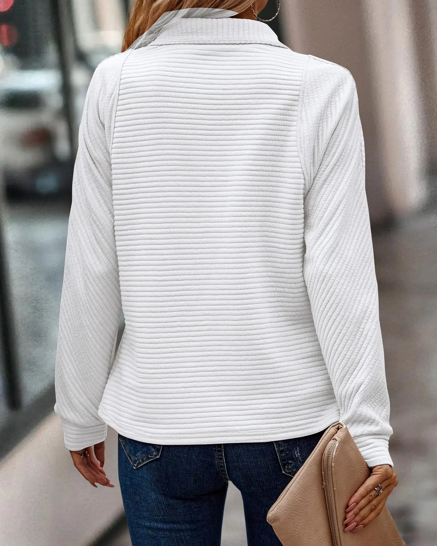 LARA I ELEGANT GERIPPTER PULLOVER