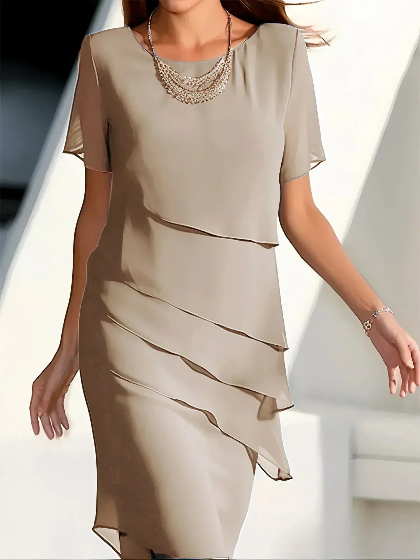 Mona™ - Elegantes Kleid mit Bauchbedeckung