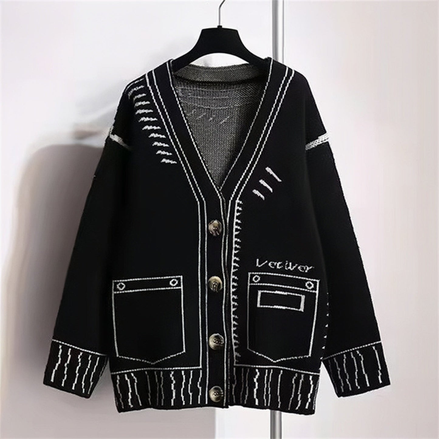 RIANNE I STILVOLLE ÜBERGRÖSSE STRICKJACKE
