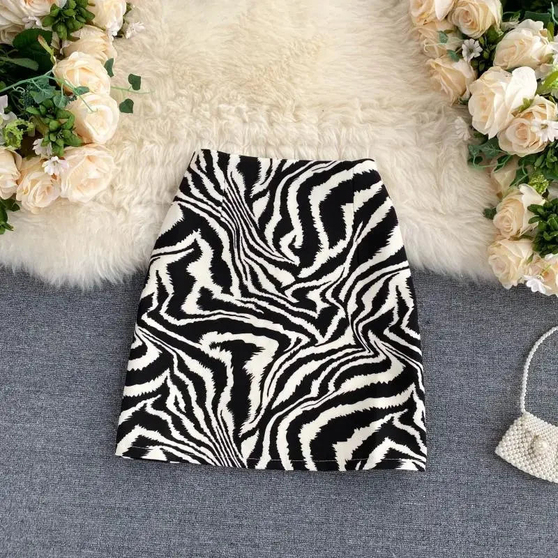 ULLA I MINIROCK MIT ZEBRADRUCK