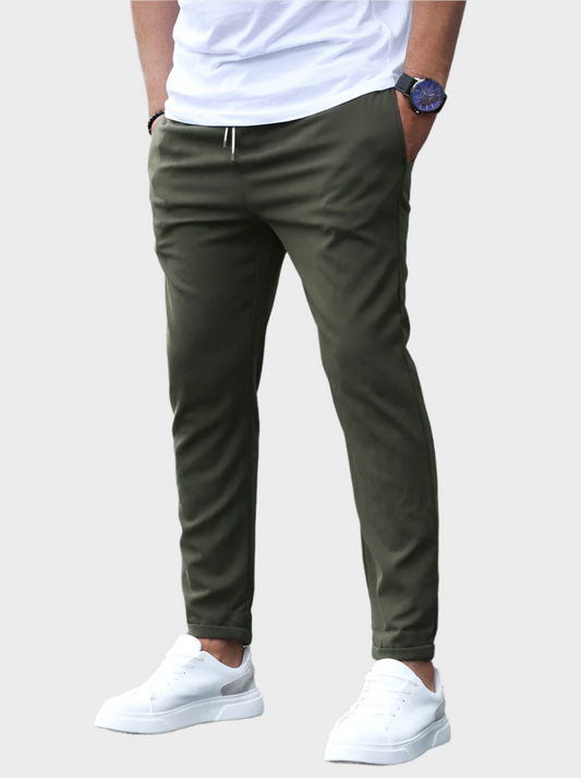 UDO I STILVOLLE HOSEN