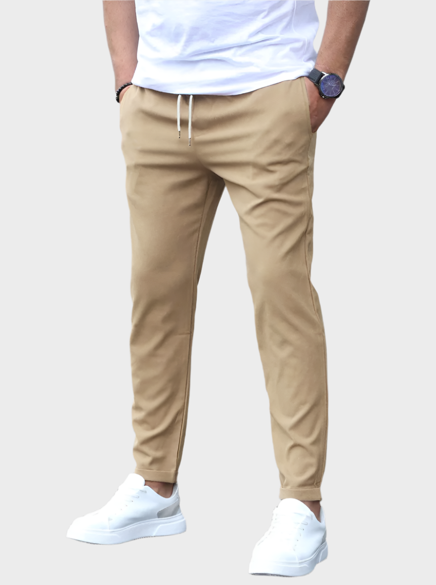UDO I STILVOLLE HOSEN