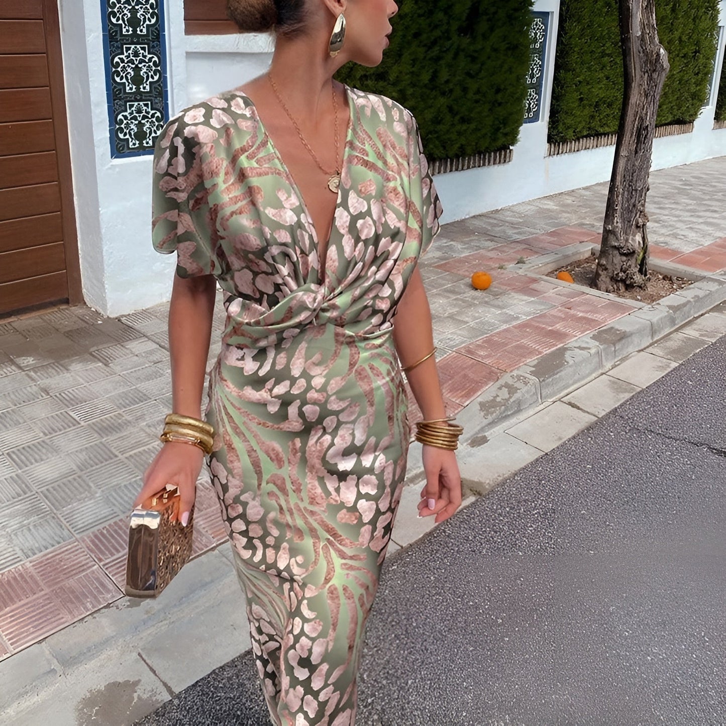 ELISA I LUXURIÖSES KLEID MIT V-AUSSCHNITT