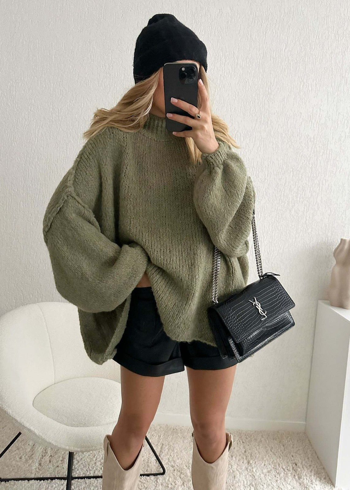 NORA I ÜBERGRÖßER STRICKPULLOVER
