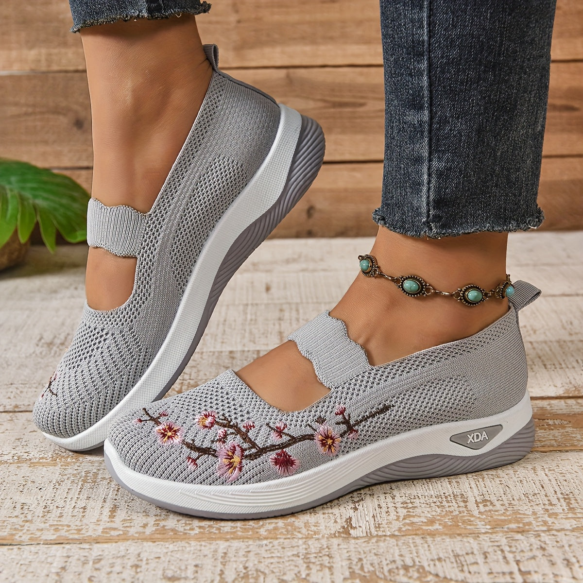 HORTENSIA I LÄSSIGE SLIP-ON TURNSCHUHE