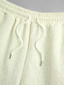 Der Ellis Renner – Besticktes Jacquard-T-Shirt & Shorts mit Kordelzug in Aprikose