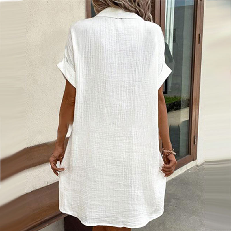 IRMELA I LÄSSIGES HEMDKLEID