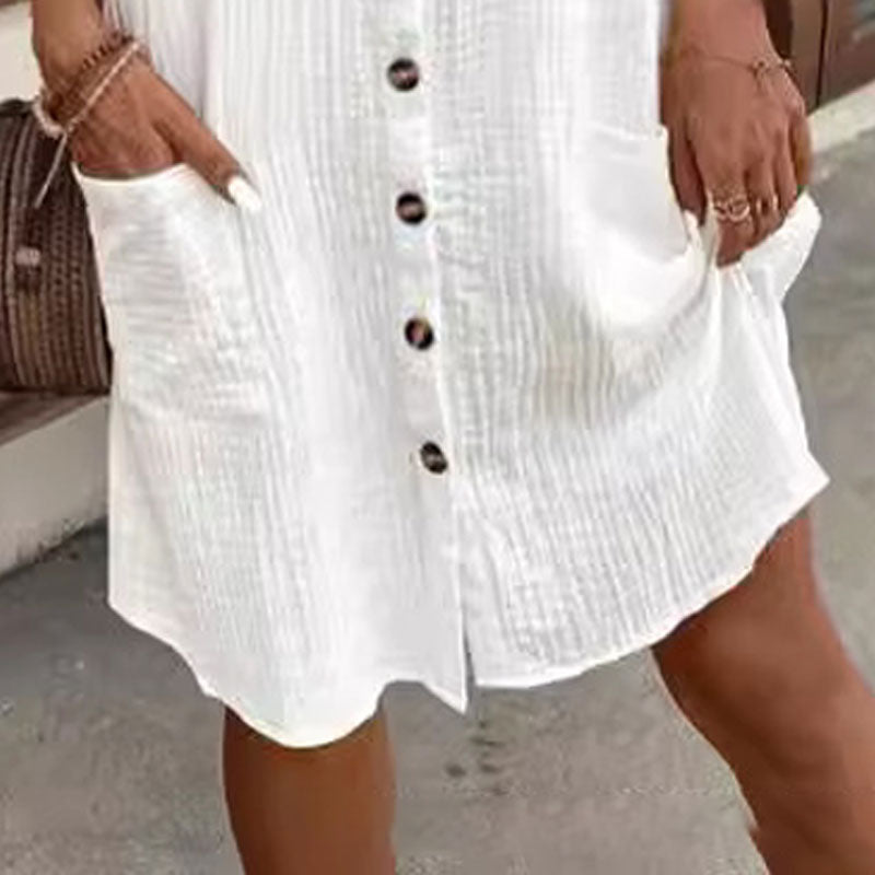 IRMELA I LÄSSIGES HEMDKLEID