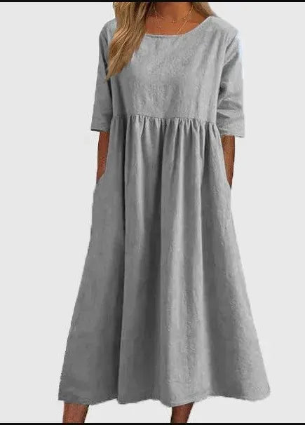 MECHTHILD I LÄSSIGES KLEID