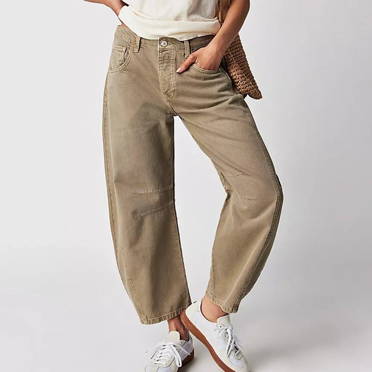 LISA I JEANS MIT WEITEM BEIN