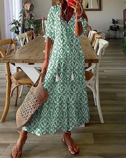 SOPHIA I BOHO-VINTAGE SOMMERKLEID MIT V-AUSSCHNITT