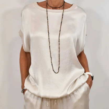 FRONIKA I STILVOLLES 2-TEILIGES SET AUS HOSE UND OBERTEIL