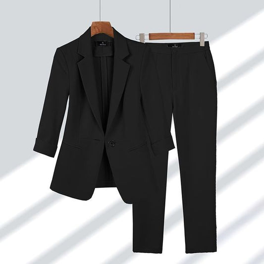 ORTENSIA I LUXURIÖSES SET AUS BLAZER UND HOSE