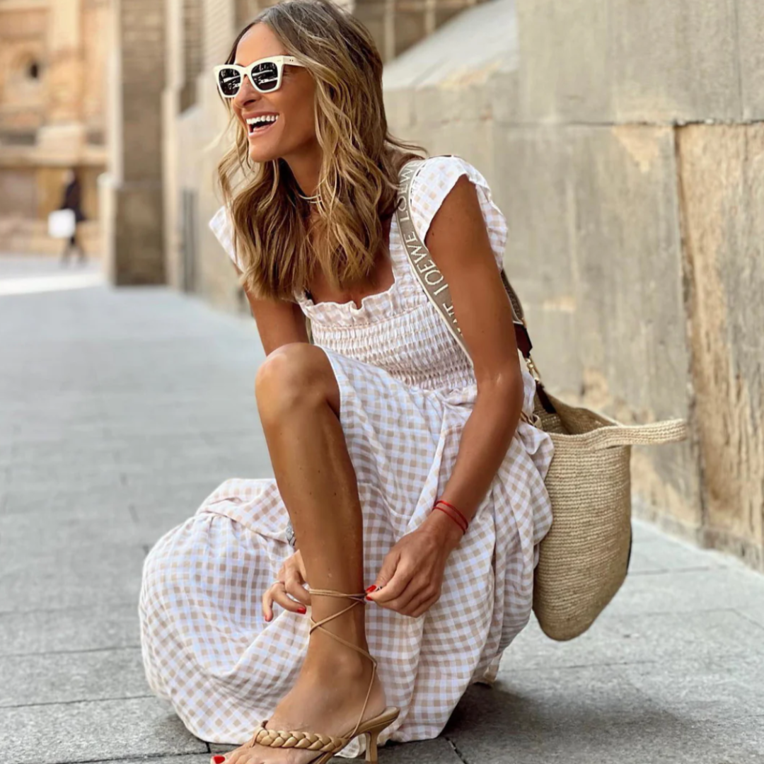 MAREN I MAXIKLEID MIT RÜSCHEN