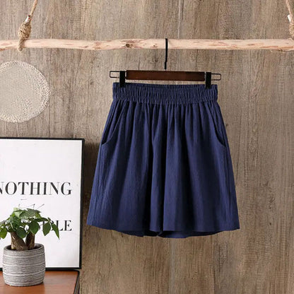 MAGNHILD I LÄSSIGE DEHNBARE SHORTS