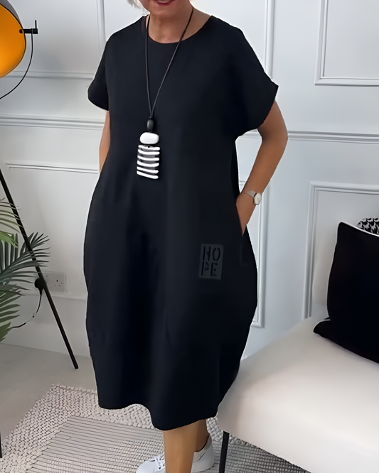 GRETE I MODISCHES MIDIKLEID