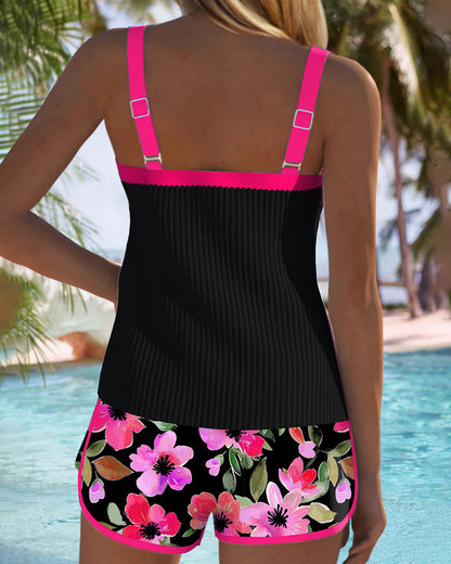 HEIKE I SCHWARZER TANKINI MIT BLUMEN UND STRANDHOSE
