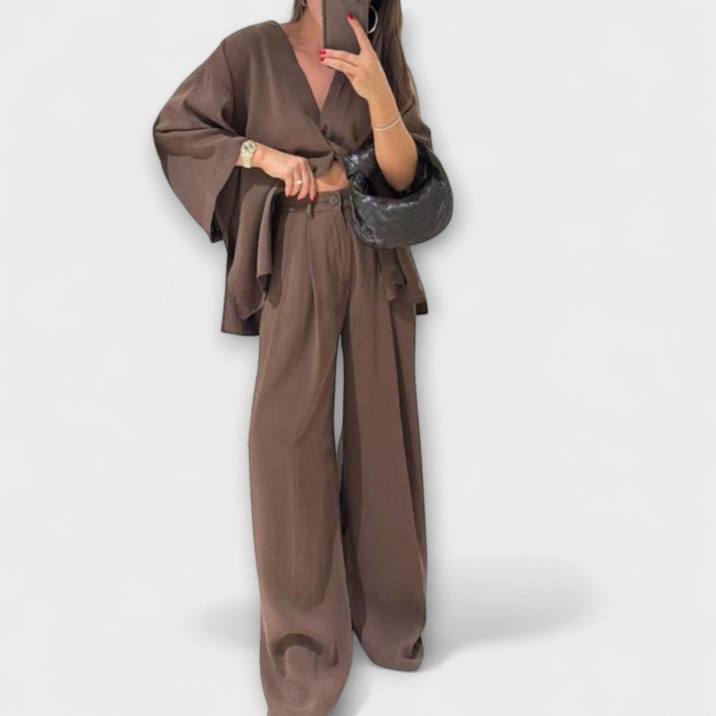 Jacqueline - Lässiges V-Ausschnitt Top und Hose Duo