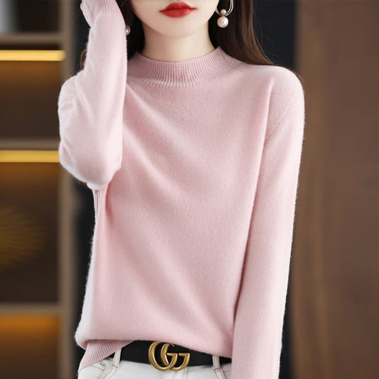 WILTRUD I LÄSSIGER PULLOVER