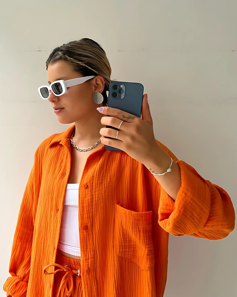 HILDEGARD I SET AUS LEINENOBERTEIL UND SHORTS