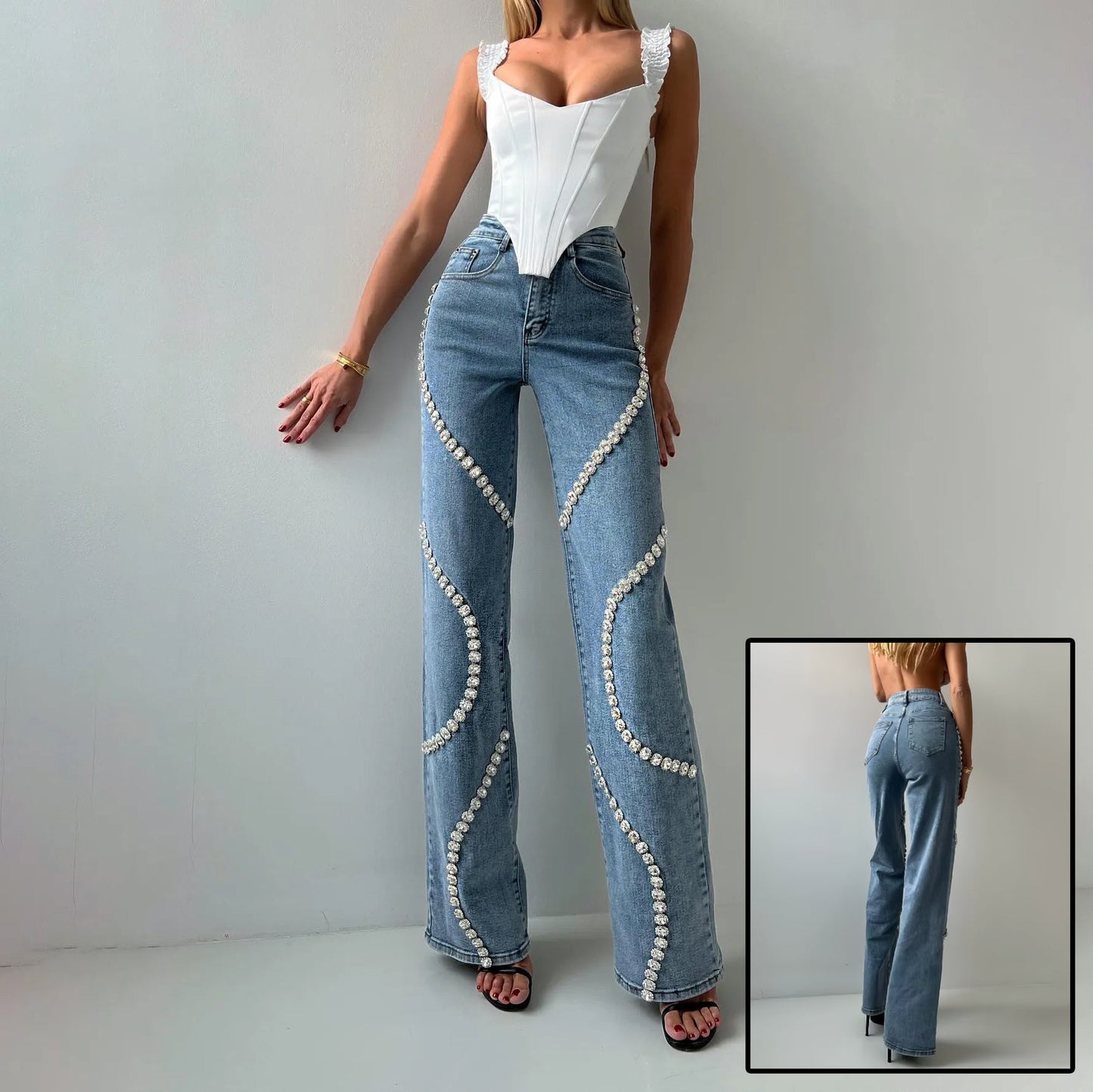 Loose Straight Leg Jeans