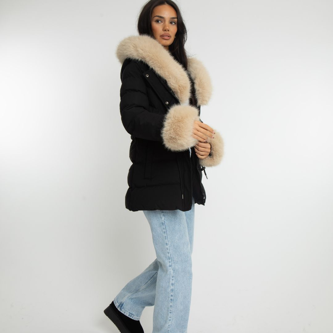 KAROLINA I STYLISCHER WINTERMANTEL