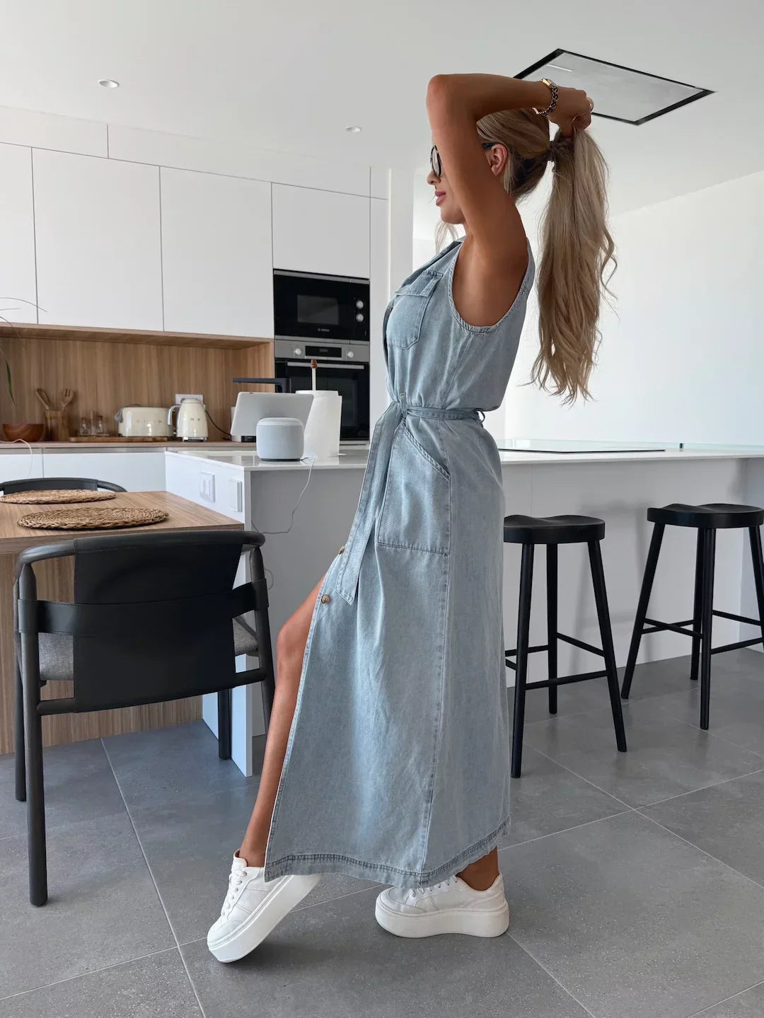 LOUISA I MAXIKLEID AUS DENIM