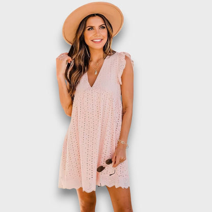 Dareva – Feminines Kleid mit Lochspitze