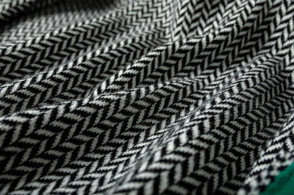 ISABEL I ROLLKRAGEN-PULLOVER MIT AUFDRUCK