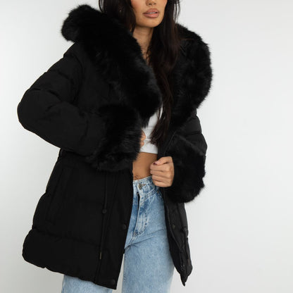KAROLINA I STYLISCHER WINTERMANTEL