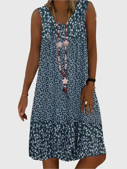 EMI I ELEGANTES ÄRMELLOSES KLEID