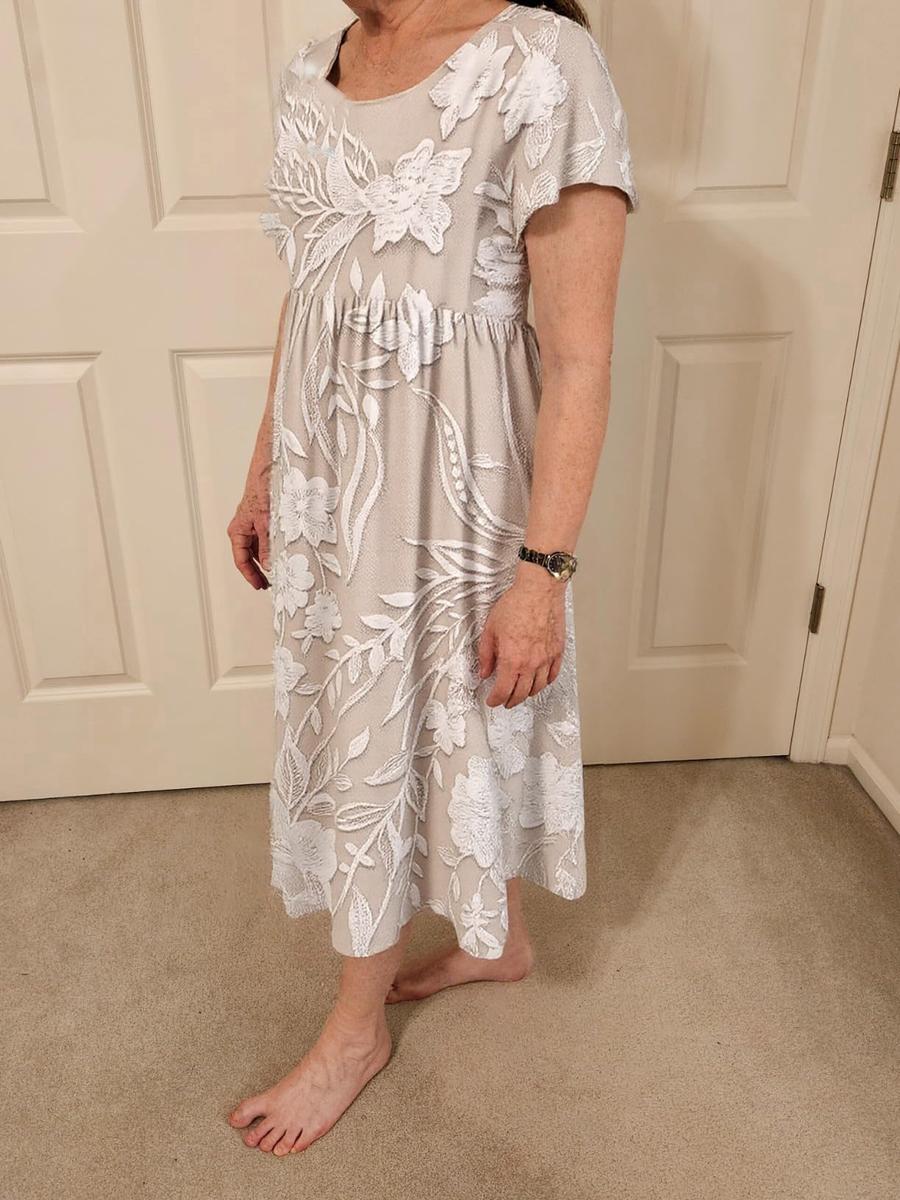 MAËLLE I KLASSISCHES MIDIKLEID