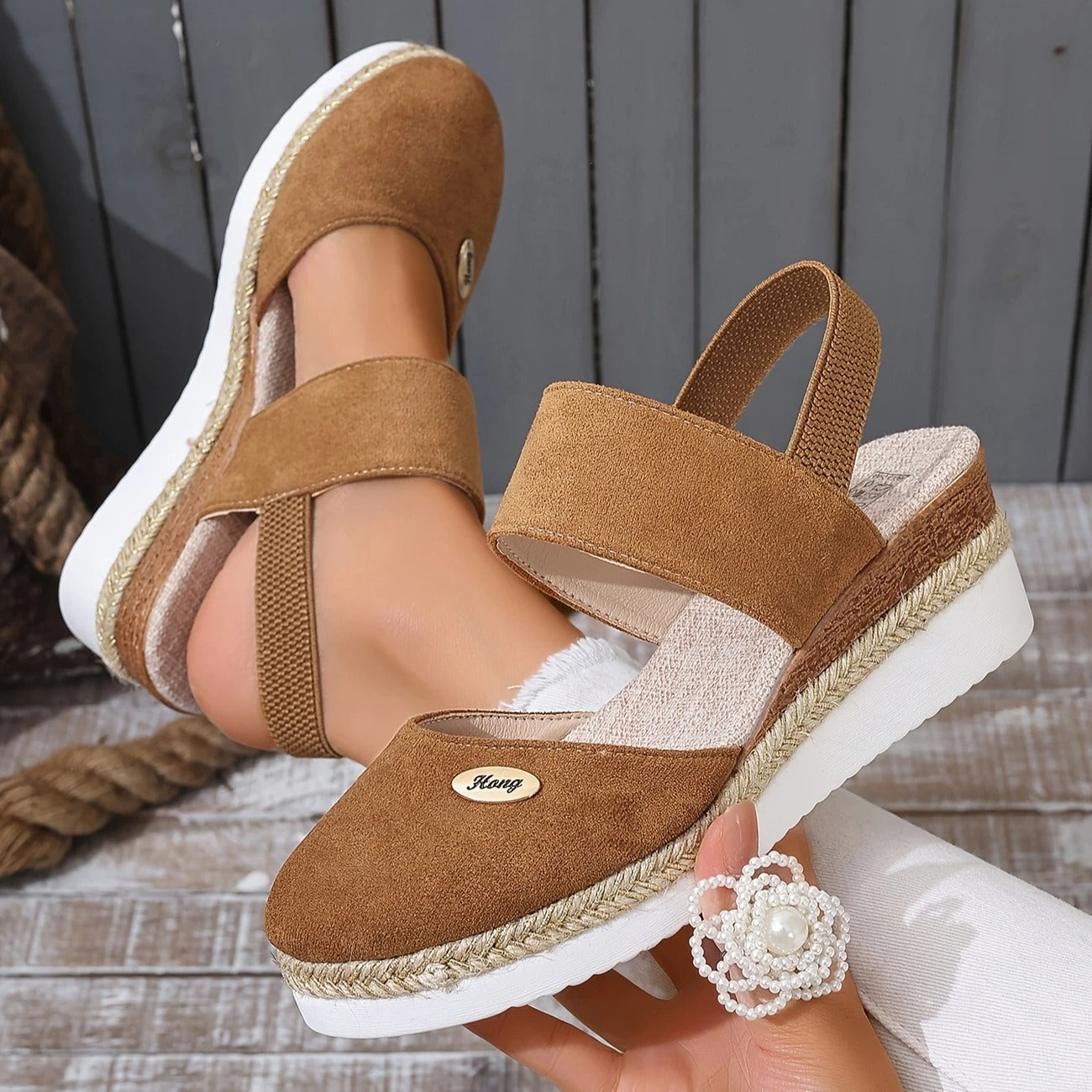 MAIKA I STILVOLLE ORTHOPÄDISCHE SANDALEN