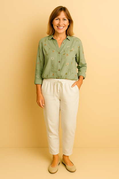 AVRIL I ELEGANTE BLUSE MIT VERSPIELTEN PRINTS