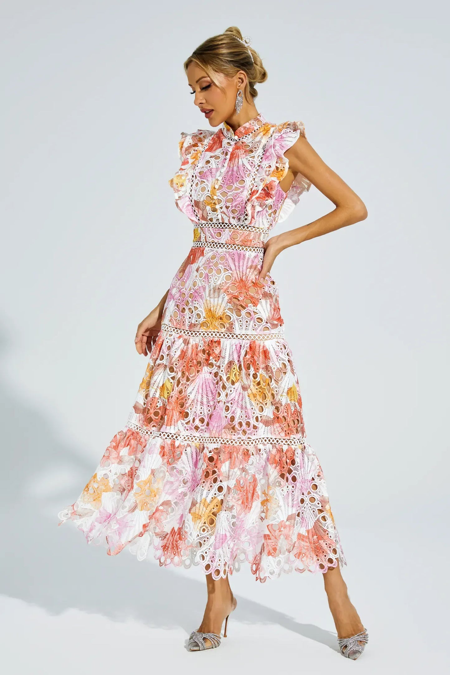 VALESCA I MODISCHES MIDIKLEID