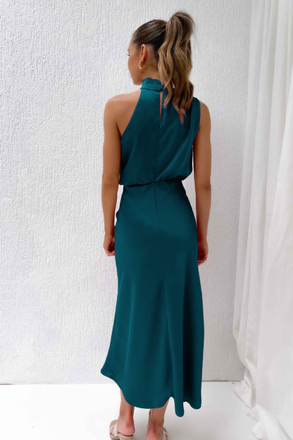 LYDIA I HALTERNECK-MIDIKLEID