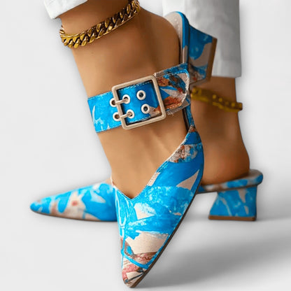 HILDRA I ABSÄTZE IM RETROSTIL