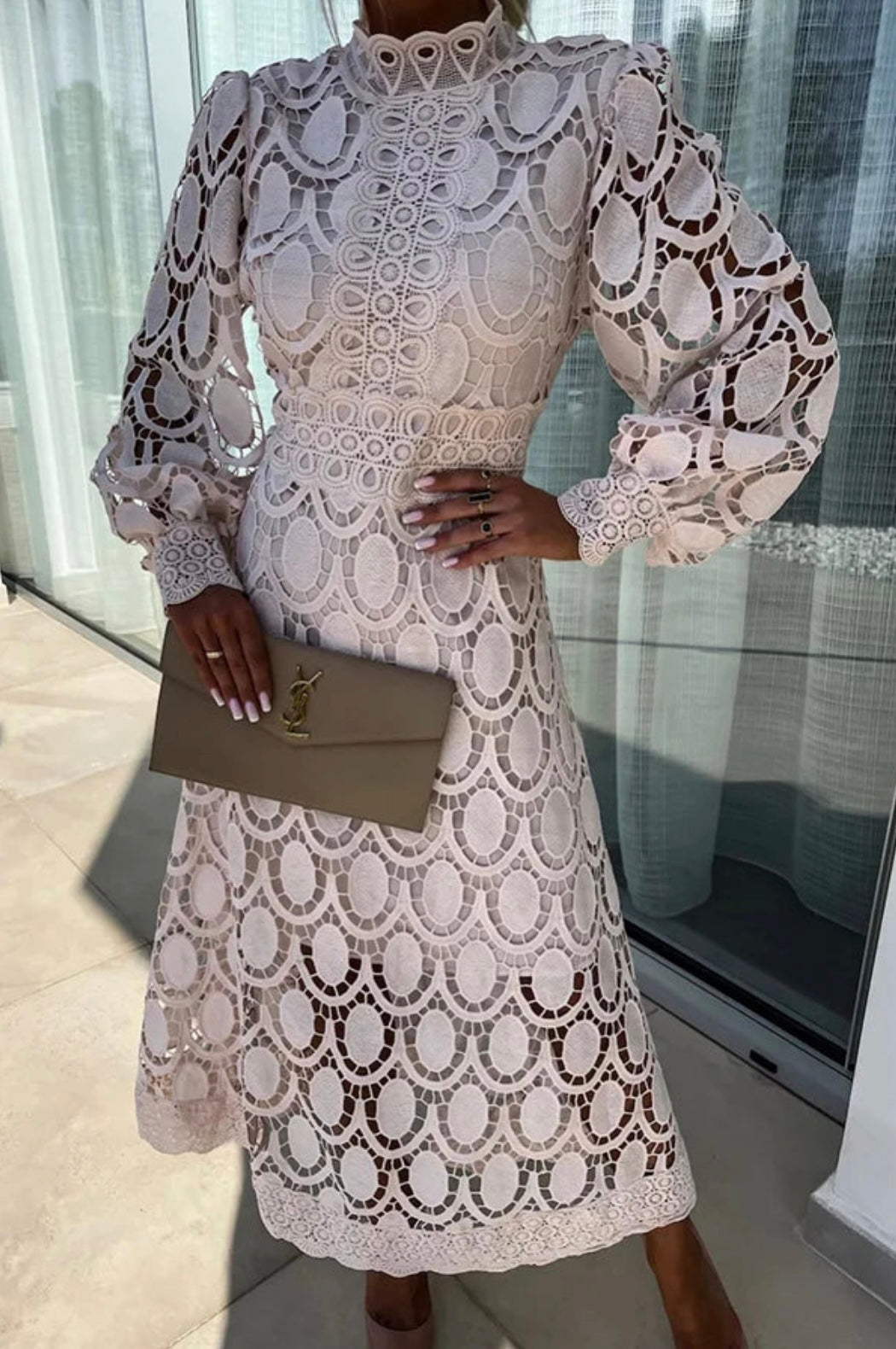 TABEA I LÄSSIGES LANGÄRMELIGES MIDIKLEID