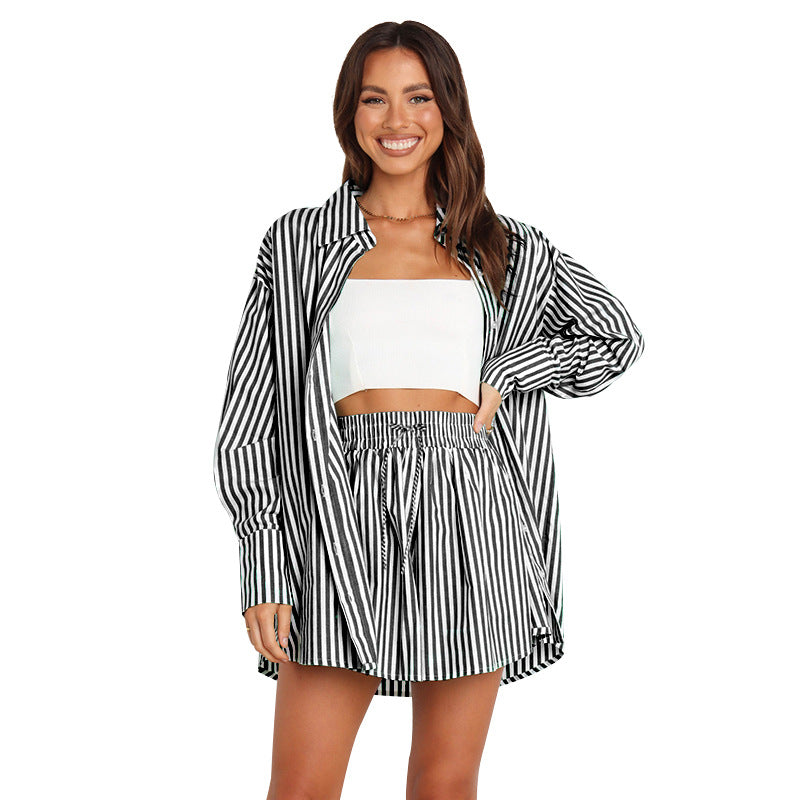 LOWENNA I BEQUEMES GESTREIFTES TOP & SHORTS-SET