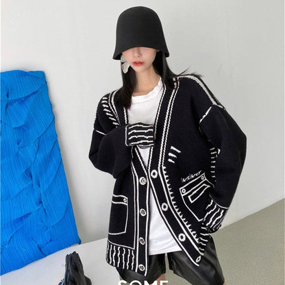 RIANNE I STILVOLLE ÜBERGRÖSSE STRICKJACKE
